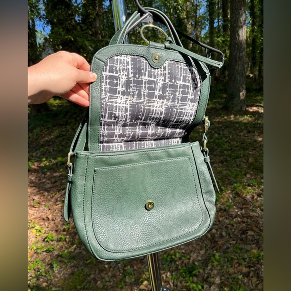 Handbag Bundle - Picture 4 of 11